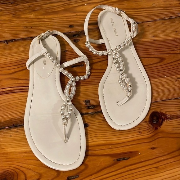 Marc Fisher Pearl White Wedding Sandals size 11 - Picture 1 of 8
